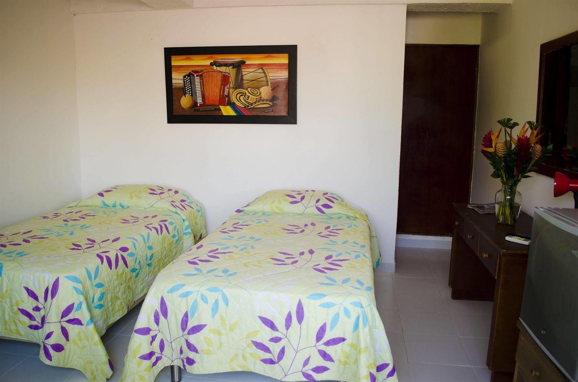 Ayenda Hotel Virrey 76 バランキージャ エクステリア 写真