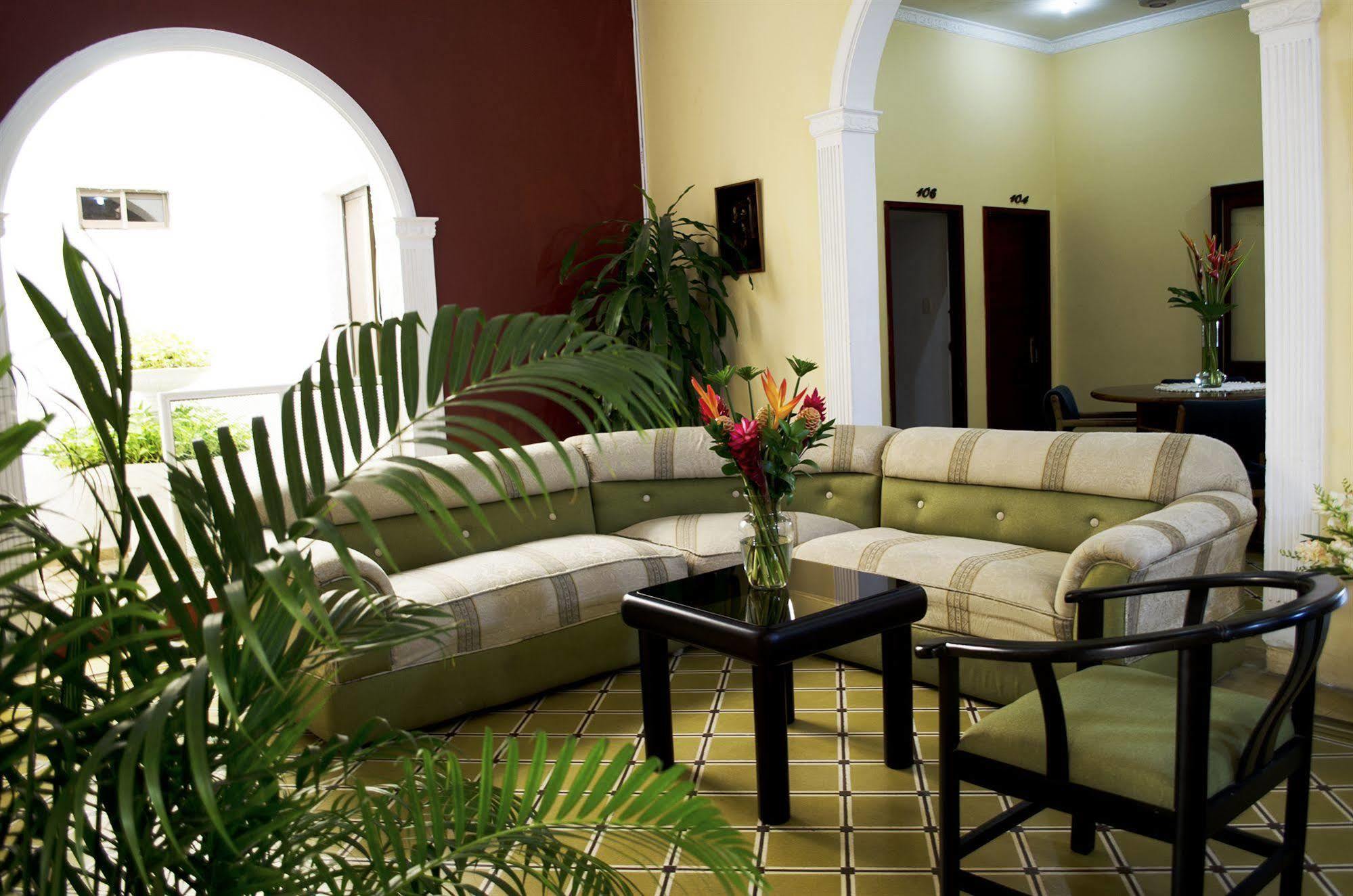 Ayenda Hotel Virrey 76 バランキージャ エクステリア 写真